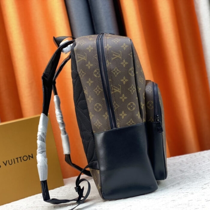 Louis Vuitton Dean Backpack Monogram Canvas 42Cm M45335 - Image 4