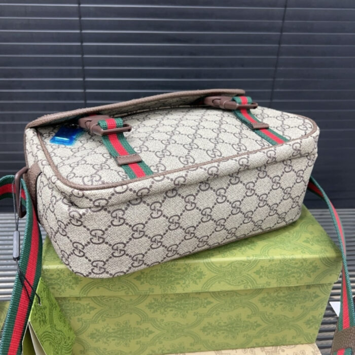 Gucci GG Supreme Canvas Small Messenger Bag Beige Ebony 23Cm - Image 9