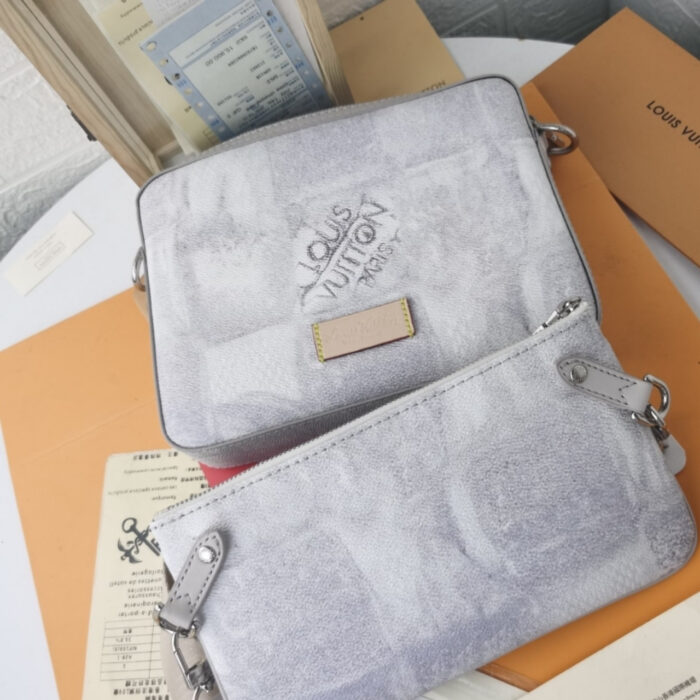 Louis Vuitton Trio Messenger Damier Salt Stone Grey 25cm - Image 7
