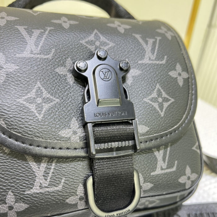 Louis Vuitton Quest Messenger Black 18cm - Image 7