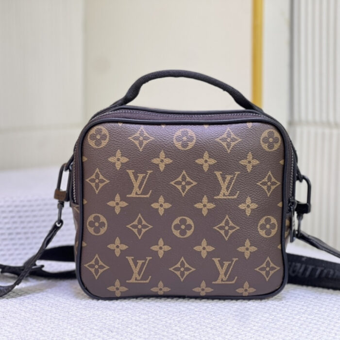 Louis Vuitton Quest Messenger Brown 18cm - Image 6