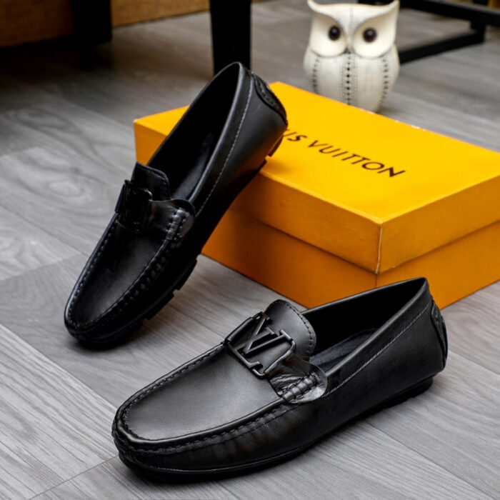Louis Vuitton Loafer Matte Leather With Lv Logo In Black - Image 4