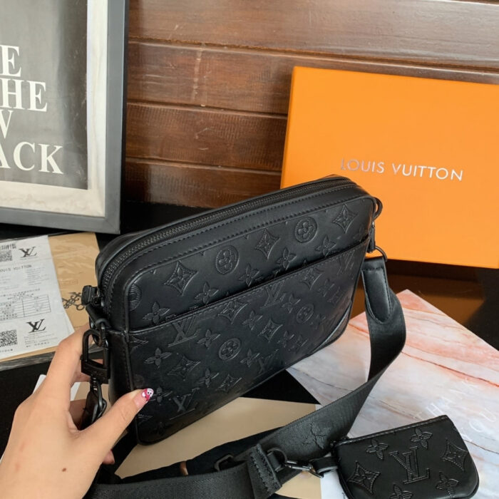 Louis Vuitton Trio Messenger Bag Monogram Shadow Black 25Cm M46602 - Image 4