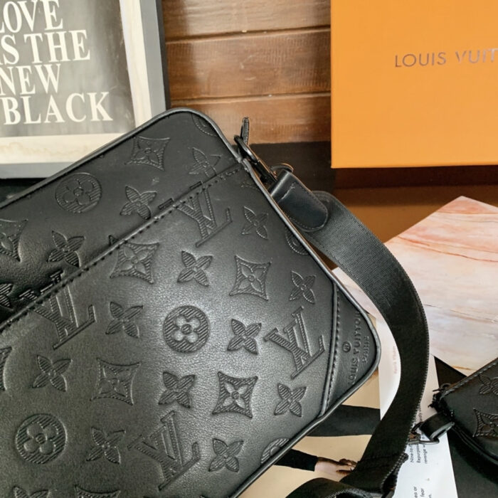 Louis Vuitton Trio Messenger Bag Monogram Shadow Black 25Cm M46602 - Image 7