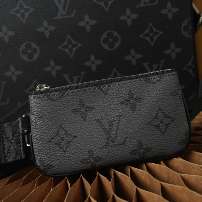 Louis Vuitton Trio Messenger Monogram Eclipse Black And Grey 25Cm M69443 - Image 6