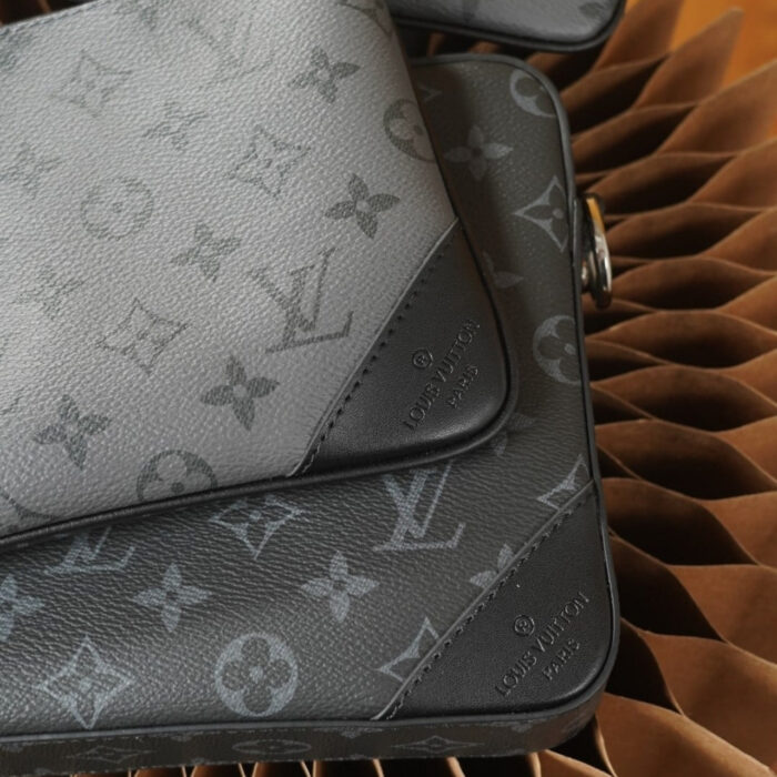 Louis Vuitton Trio Messenger Monogram Eclipse Black And Grey 25Cm M69443 - Image 7