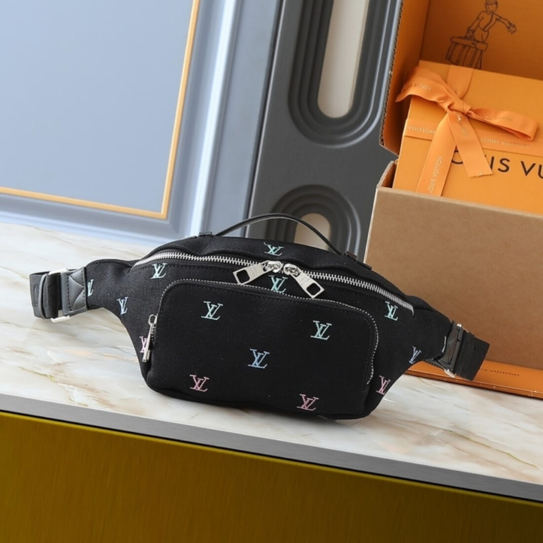 Louis Vuitton Rush Bumbag Blason Denim Black 30Cm M13961 - Image 5