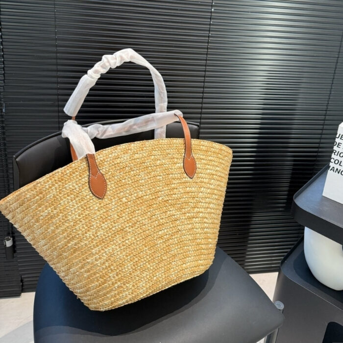 Gucci Medium Straw Tote With Patch Natural 27cm ‎779530 9AAE9 9541 - Image 3