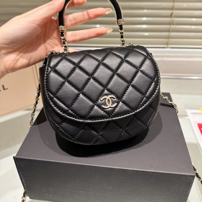 Chanel 25C Classic Clutch With Chain Black 16Cm - Image 5