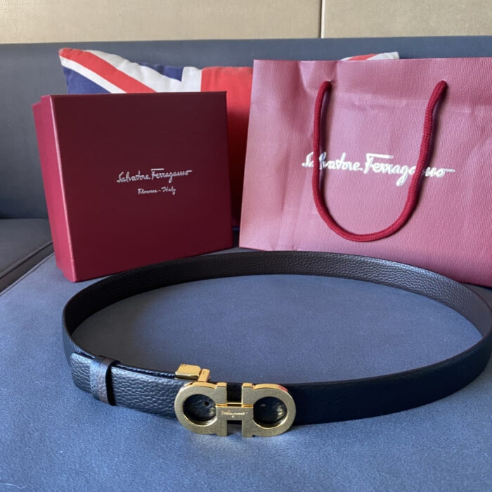 Salvatore Ferragamo Gancini Black Leather Belt With Gold Metal Buckle 2.5Cm - Image 2