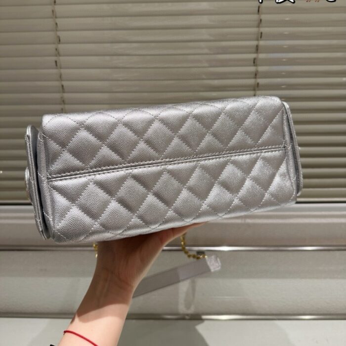 Chanel 25 Small Handbag Metallic 23 cm AS5293 B20405 NZV67 - Image 4