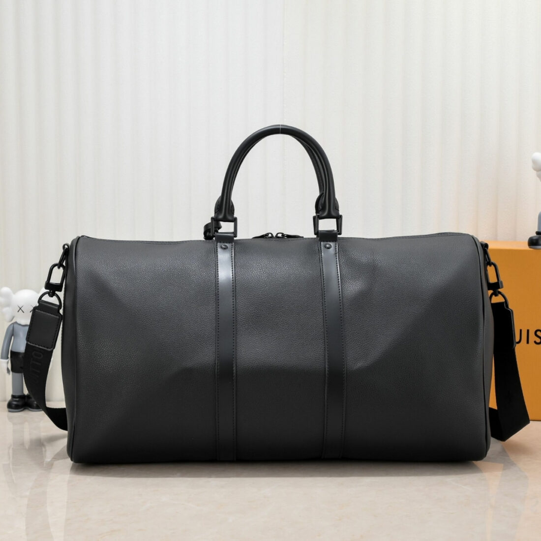 Louis Vuitton Keepall Bandoulière 50 Black 50Cm M21420 - Image 5