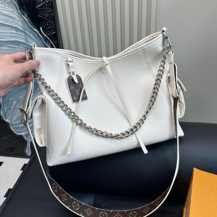 Louis Vuitton Carryall Cargo Vibe PM Bag White 34Cm M12919 - Image 2