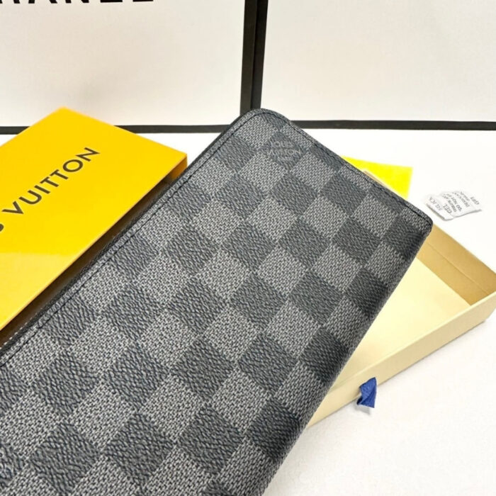 Louis Vuitton Zippy Vertical Long Wallet Black 8829462E11BC 20Cm - Image 4
