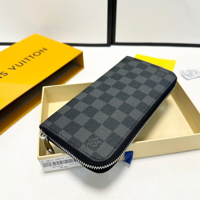 Louis Vuitton Zippy Vertical Long Wallet Black 8829462E11BC 20Cm - Image 5