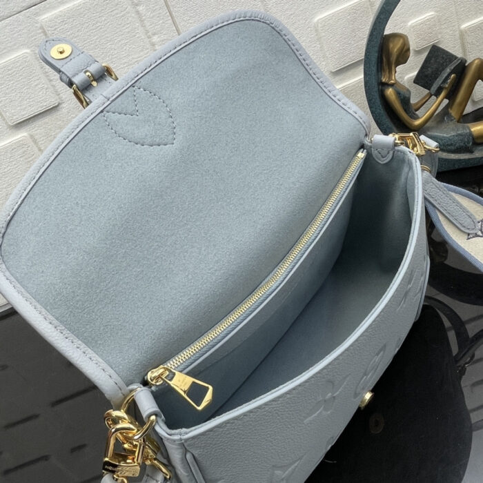 Super Vip 1:1 - Louis Vuitton Diane Monogram Empreinte Blue 24Cm - Image 7