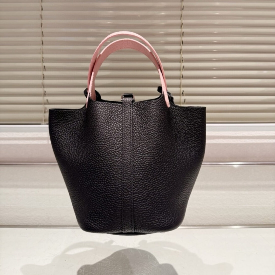 Hermes Picotin Lock 18 Bag Black And Pink 18 cm - Image 3