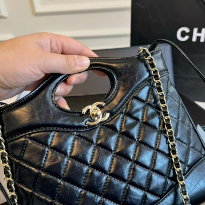 Chanel 31 Mini Shopping Bag Patent Gold Tone Meta Black 24Cm - Image 3