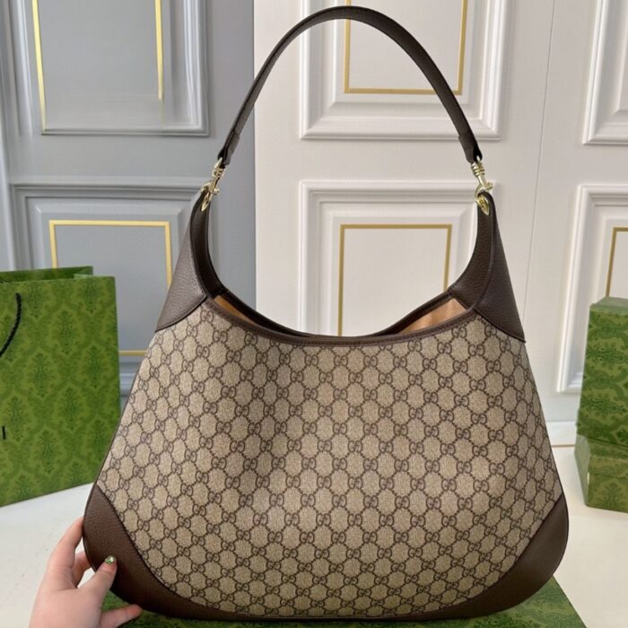 Gucci B Maxi Shoulder Bag Beige And Dark Grey 50Cm - Image 5