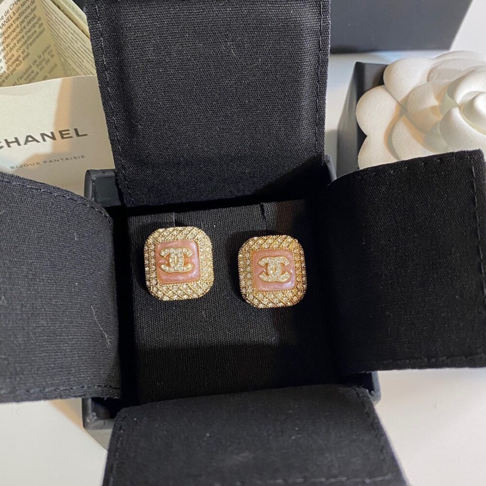 Chanel CC Earrings Pink - Image 5