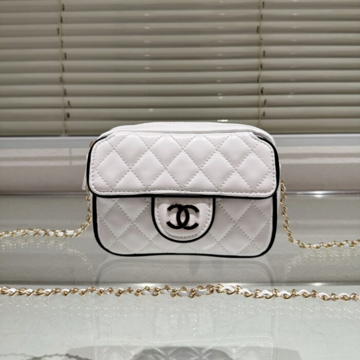 Chanel Clutch With Chain White And Black 18Cm AP4512 B19460 NAFJQ - Image 2
