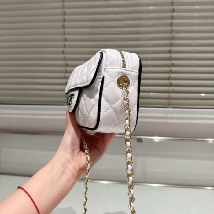 Chanel Clutch With Chain White And Black 18Cm AP4512 B19460 NAFJQ - Image 3