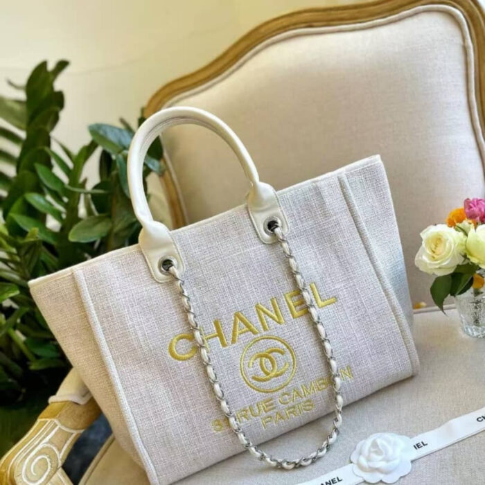 Chanel Deauville Large Tote Shopping Bag White 38cm - Image 2