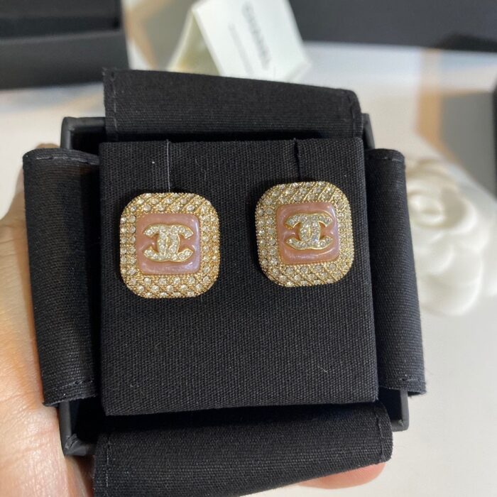 Chanel CC Earrings Pink - Image 2