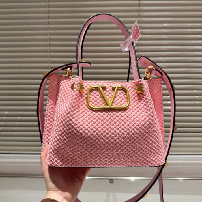 Valentino Garavani Rockstud Top Handle Raffia Bag Pink 26Cm - Image 3