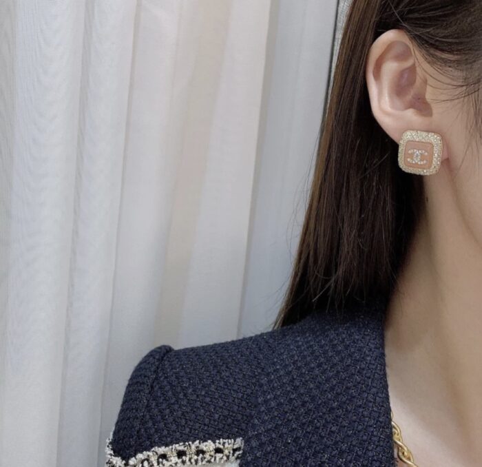 Chanel CC Earrings Pink - Image 6