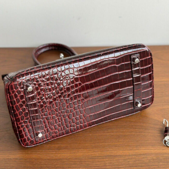 Hermes Birkin 30 Bordeaux Shiny Silver Hardware 30Cm - Image 6
