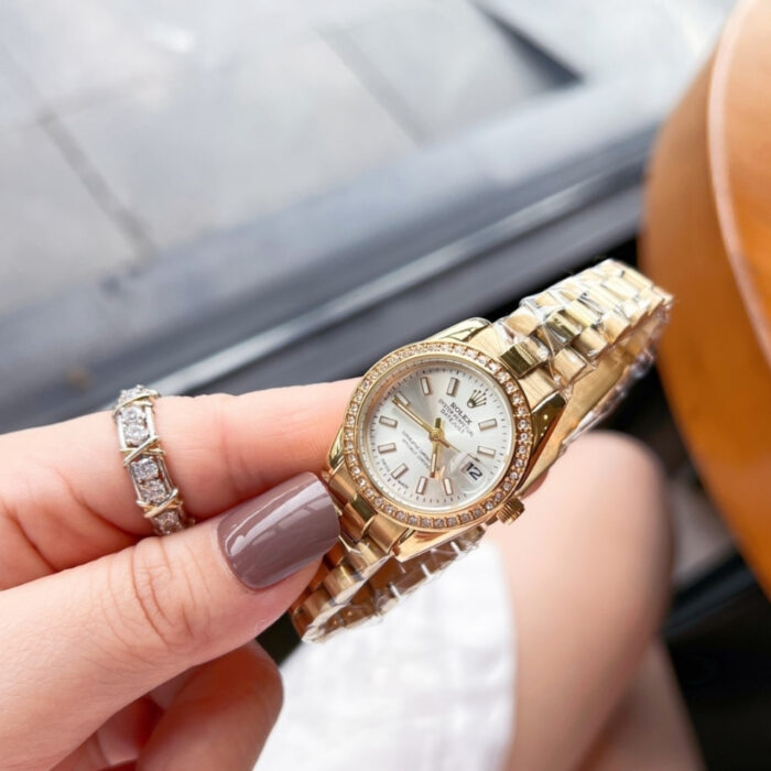 Rolex Lady Datejust White Dial Yellow Gold 28mm - Image 2