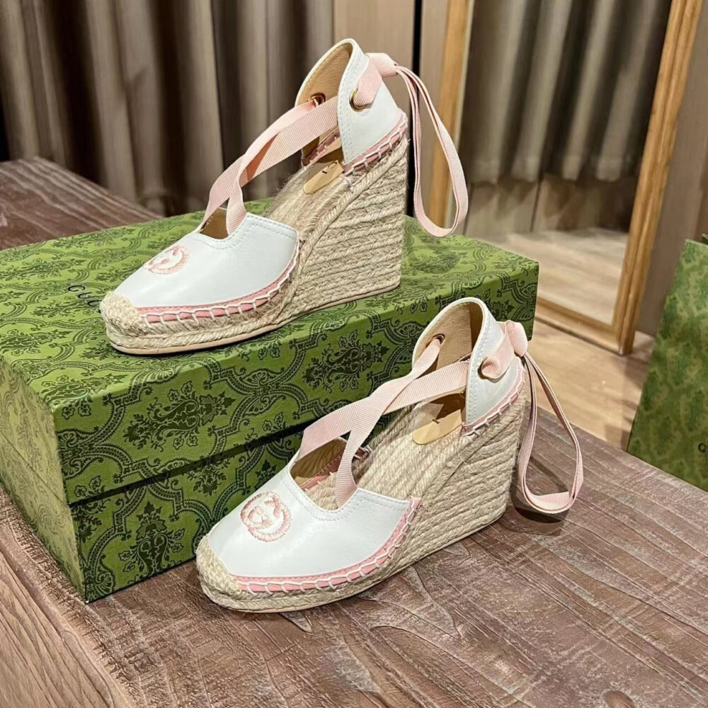 Gucci GG Canvas Wedge Espadrilles Pink - Image 4