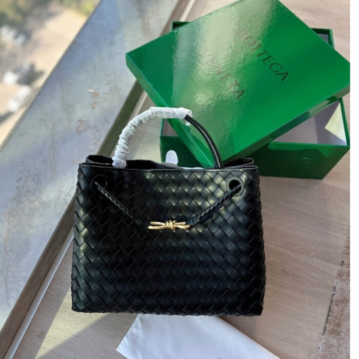 Bottega Veneta Andiamo Intrecciato Leather Top Handle Bag Black 33cm 766014VCPP11139 - Image 2