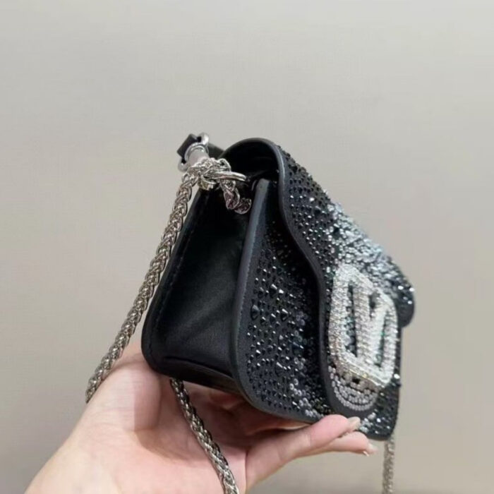 Valentino Loco Small Vlogo Shoulder Bag Black 25Cm - Image 3