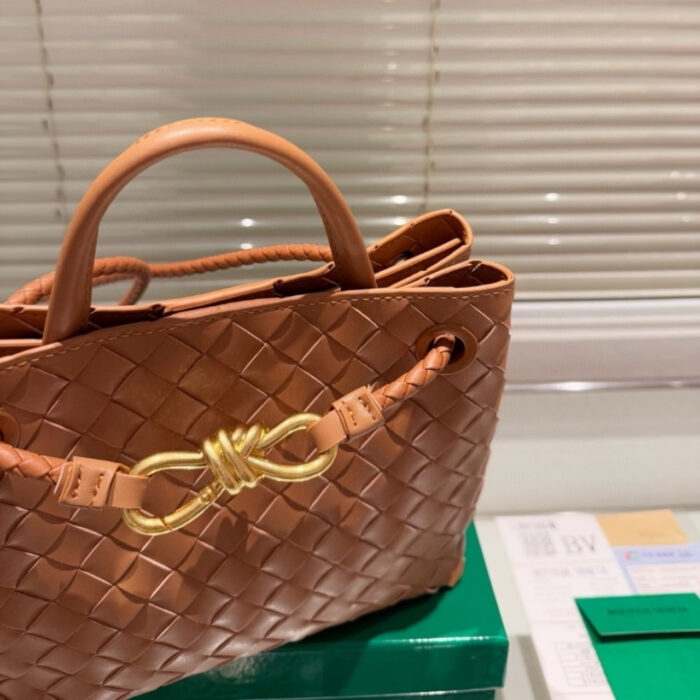 Bottega Veneta Andiamo Intrecciato Leather Top Handle Bag Cognac 25Cm - Image 5