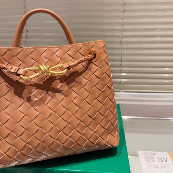 Bottega Veneta Andiamo Intrecciato Leather Top Handle Bag Cognac 25Cm - Image 6
