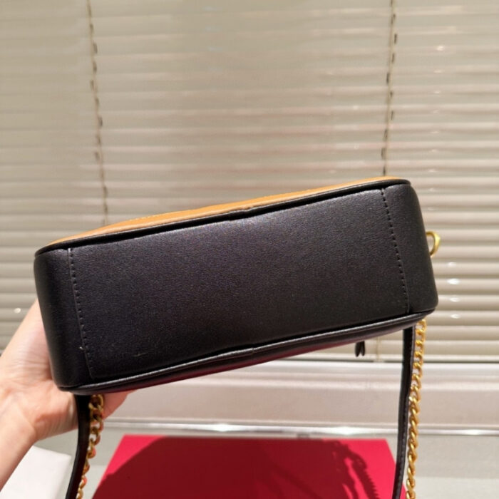 Valentino Garavani Viva Superstar Nappa Handbag Black And Spice 6W0B0R73PTJ RFA - Image 3