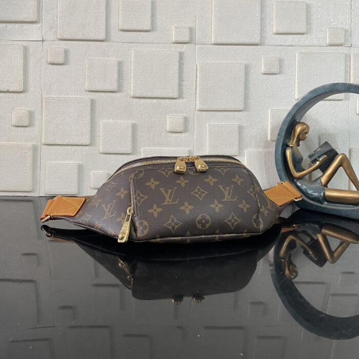 Super Vip 1:1 – Louis Vuitton Rush Fanny Pack Brown 30Cm M14019 - Image 5