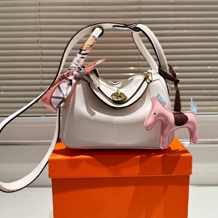 Hermes Lindy Bag With Scarf Handle And Horse Charm White 20cm - Image 2