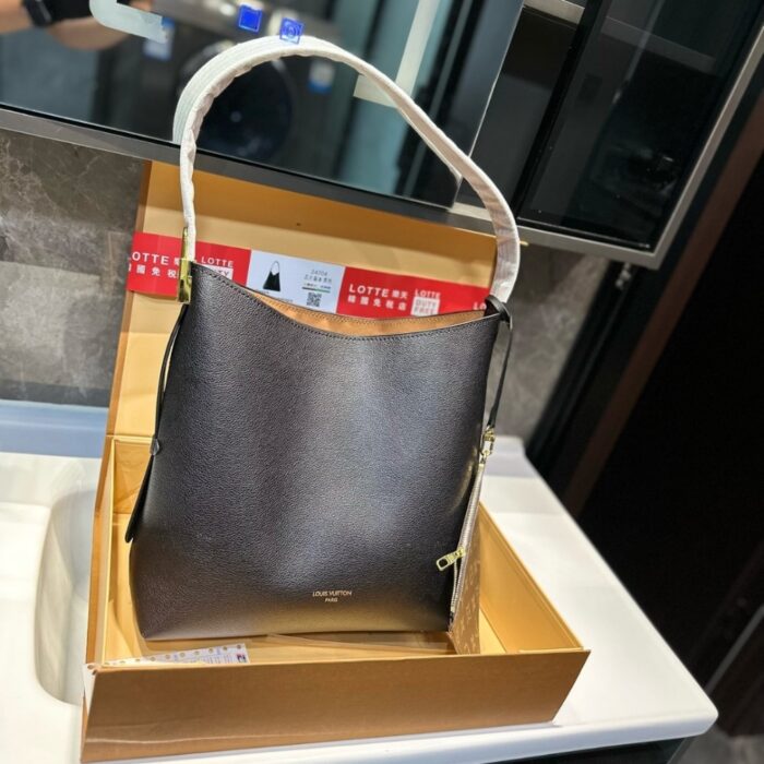 Louis Vuitton Low Key Hobo MM Black 32Cm M24856 - Image 2