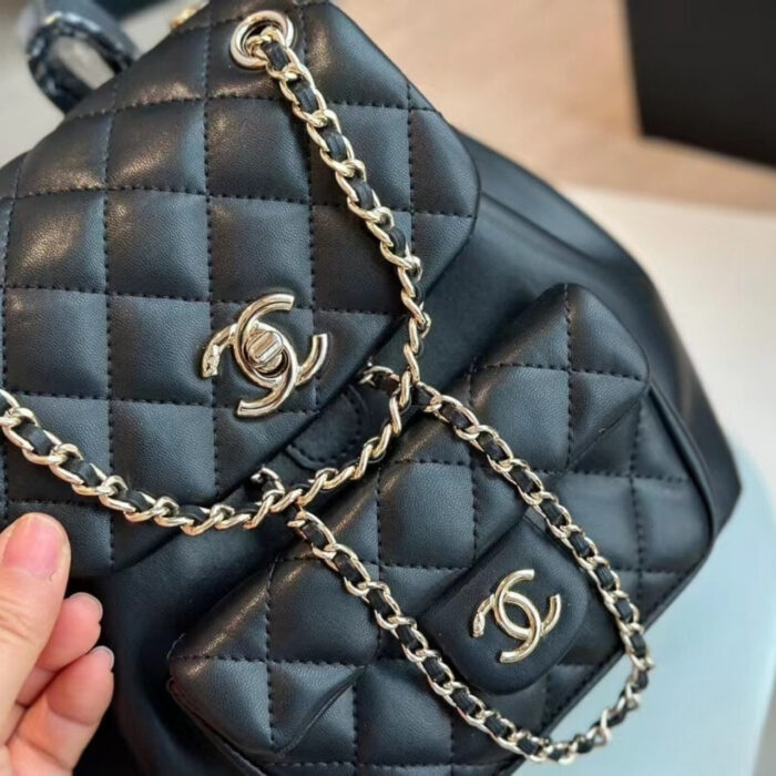Chanel Duma Matelasse Leather Chain Backpack Black 20cm - Image 5