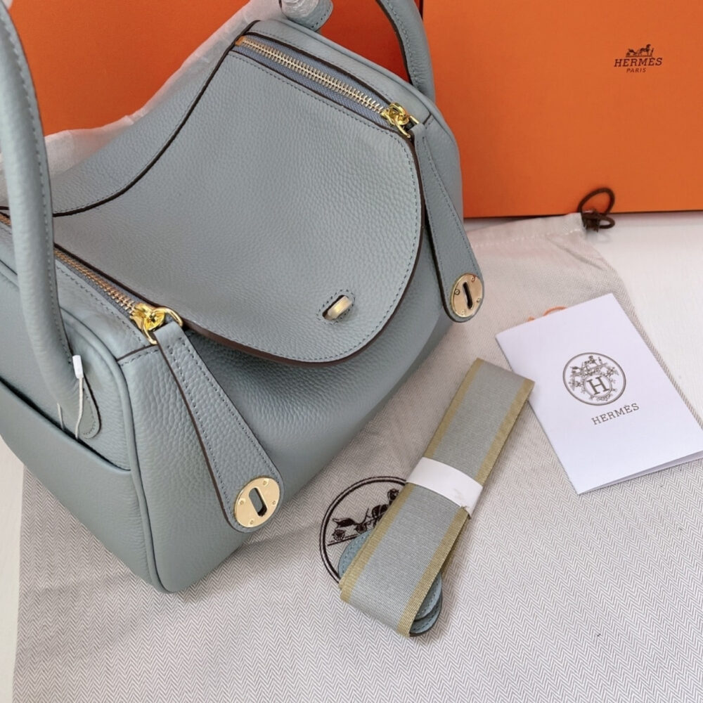 Hermès Lindy Clemence Leather GHW Blue 26cm - Image 3