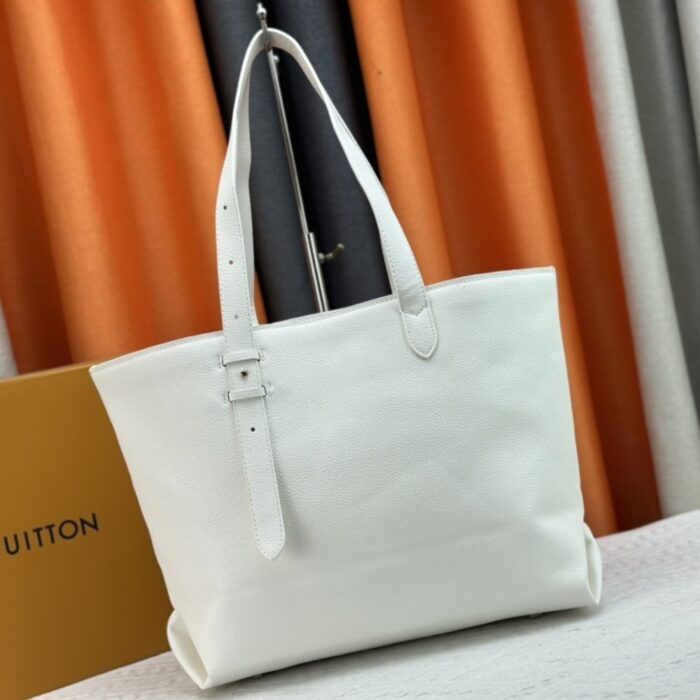 Louis Vuitton Low Key Cabas MM White 47Cm - Image 4