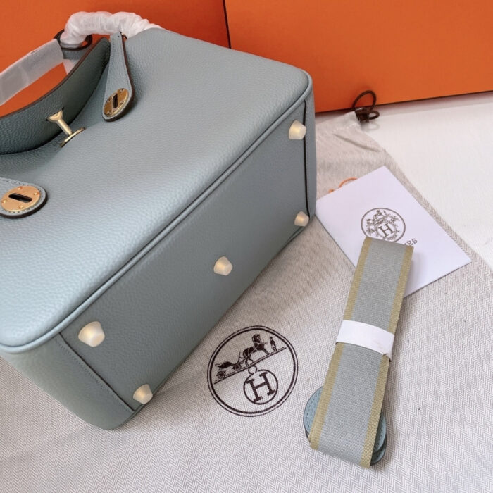Hermès Lindy Clemence Leather GHW Blue 26cm - Image 6