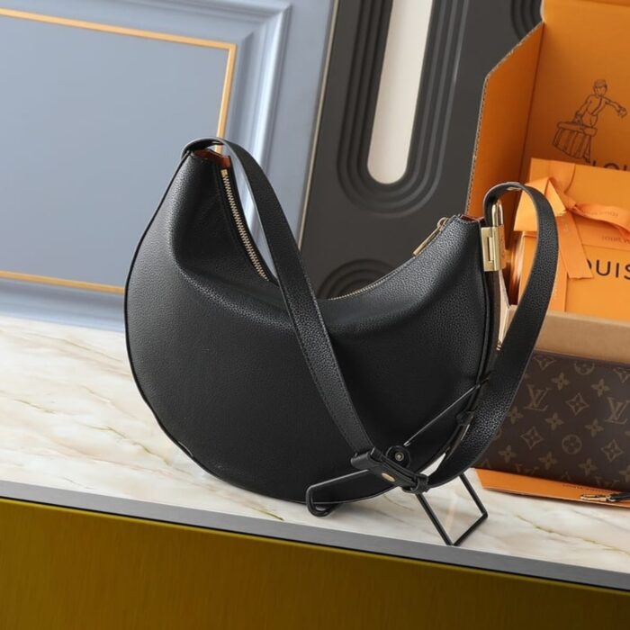 Louis Vuiiton Low Key Cookie MM Black 32Cm M14417 - Image 5