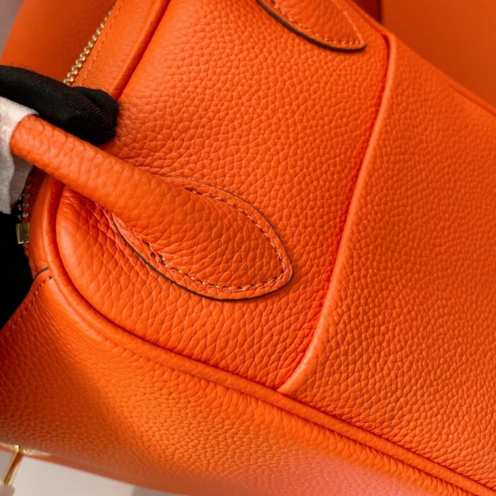 Hermes Lindy Mini Togo Bag Gold Hardware Orange 19Cm - Image 6