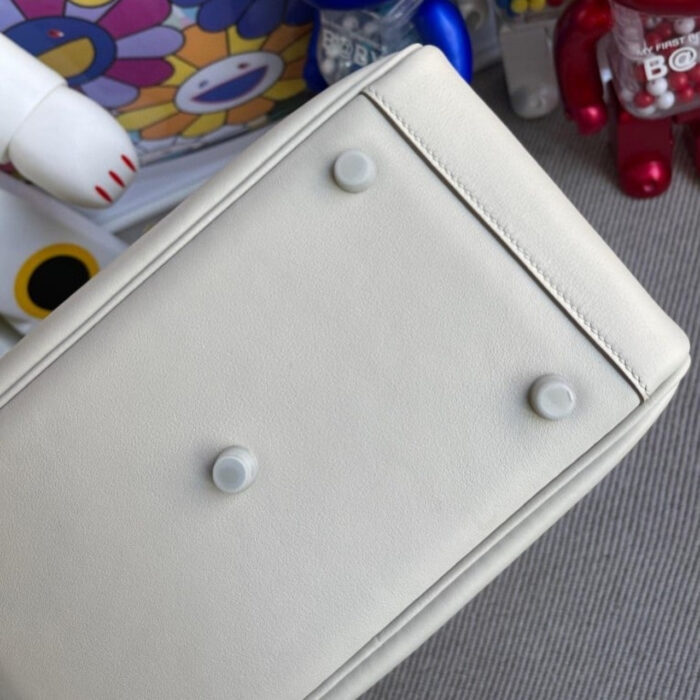 Hermes Lindy Swift Nata Craie Silver Hardware 26Cm - Image 5