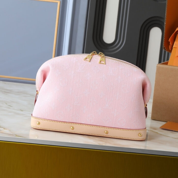 Louis Vuitton Cosmetic Pouch GM Washed Pink 27Cm - Image 2
