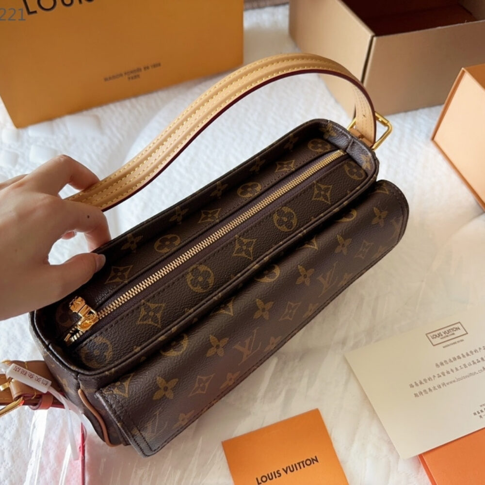 Louis Vuitton Vivacite Bag Monogram Canvas Brown 25Cm - Image 5
